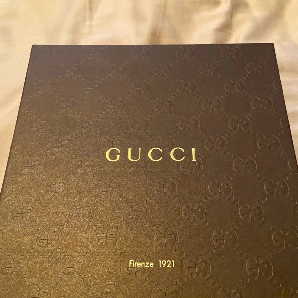 Gucci belt
